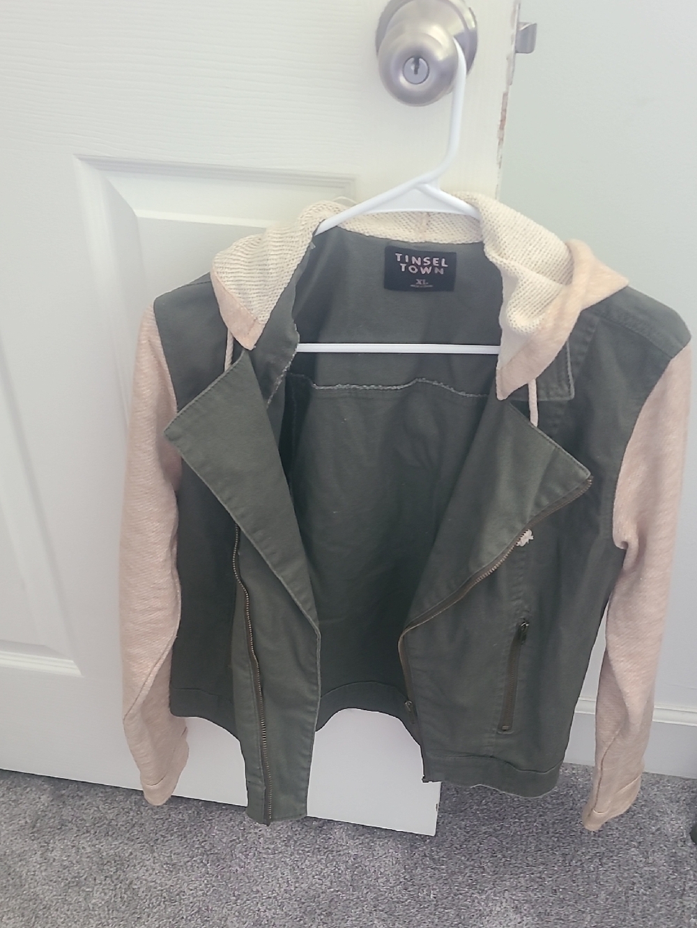 Tinseltown Olive Green Juniors/teen Jacket with Cream Knit Hood and Sleeves